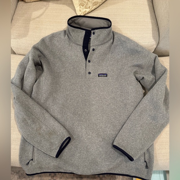 Men’s Patagonia Pullover - Picture 2 of 6